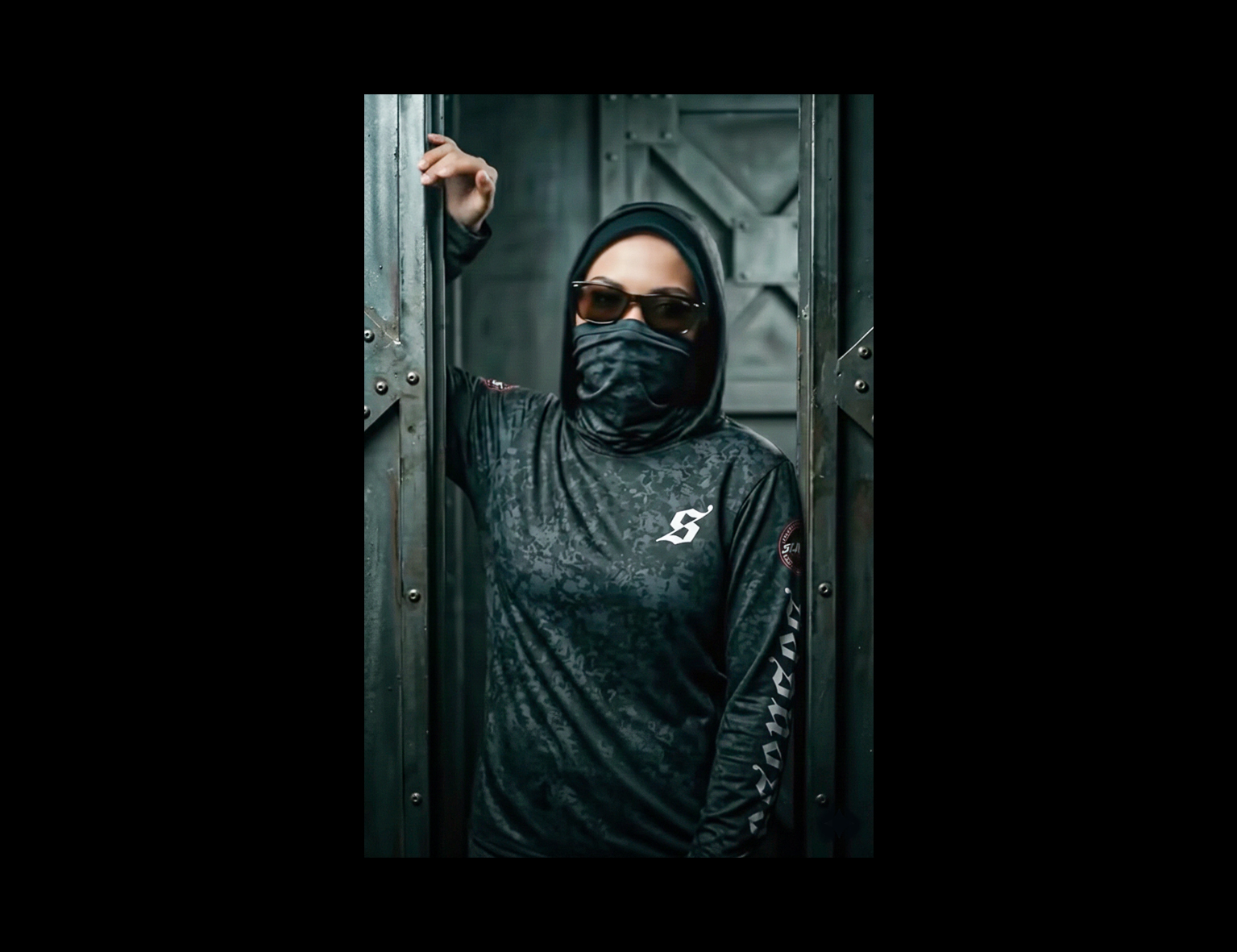 Senses Jersey With Hoodie and Anti UV Face - Long Sleeve - Black Grey
